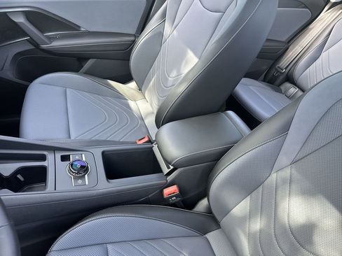 New 2026 Volkswagen Tiguan SE image 21