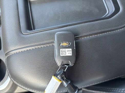 Used 2021 Chevrolet Silverado 1500 High Country w/ Technology Package image 67