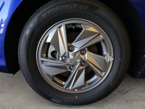 New 2026 Hyundai Elantra SE w/ Cargo Package FWD image 14
