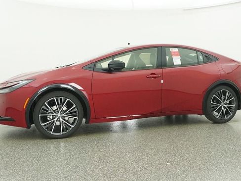 New 2026 Toyota Prius XLE image 18