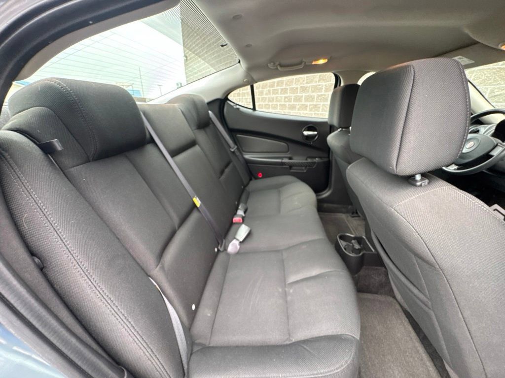 Used 2006 Pontiac Grand Prix w/ Security Package FWD image 22