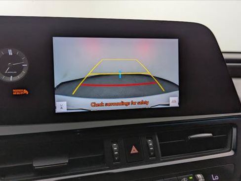Used 2023 Lexus ES 350 w/ Accessory Package (Z2) FWD image 27