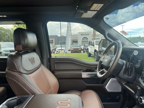 Used 2026 Ford F250 King Ranch w/ Chrome Package AWD/4WD image 19