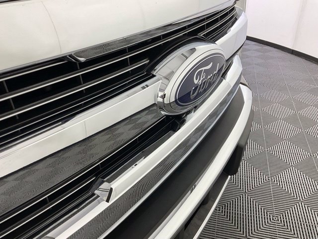 Used 2016 Ford F150 King Ranch w/ Equipment Group 601A Luxury AWD/4WD image 9
