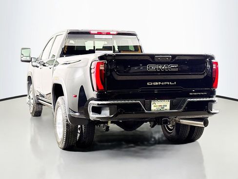 Used 2026 GMC Sierra 3500 Denali Ultimate image 6