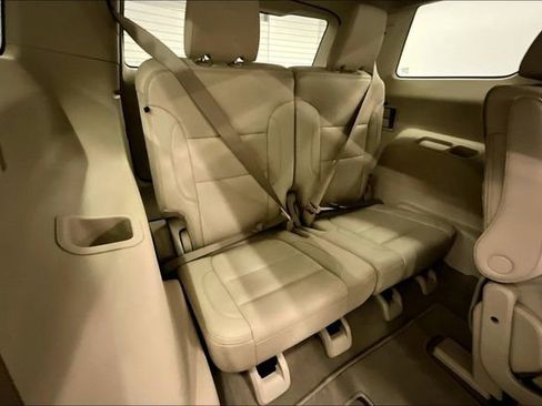 Used 2022 GMC Acadia Denali w/ Trailering Package image 29