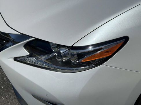 Used 2018 Lexus ES 350 w/ Premier Package FWD image 10