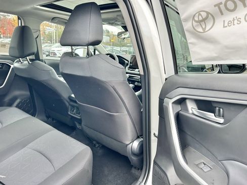 New 2025 Toyota RAV4 XLE image 13