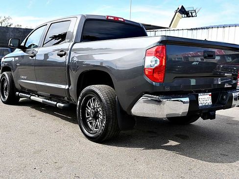 Used 2016 Toyota Tundra SR5 w/ SR5 Upgrade Package RWD image 5