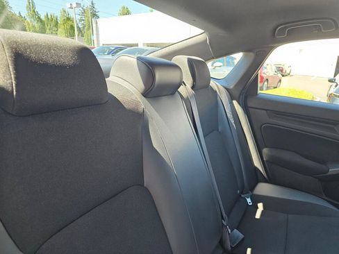 Used 2023 Honda Civic Sport image 12