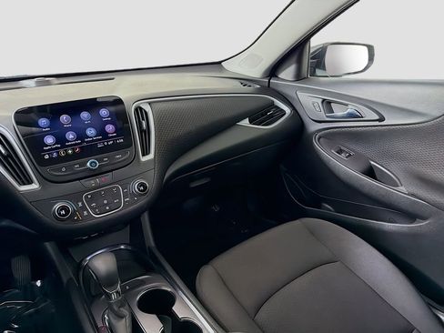 Used 2023 Chevrolet Malibu LT image 25