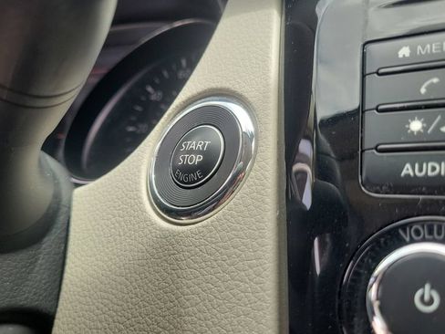 Used 2021 Nissan Rogue Sport SV FWD image 23