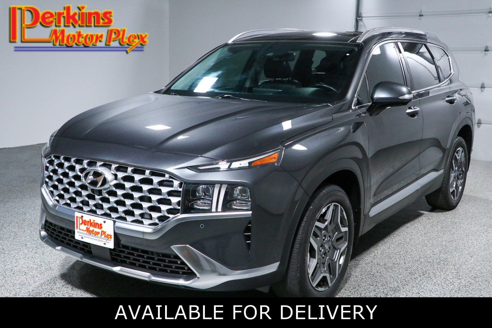 Used 2023 Hyundai Santa Fe Limited FWD image 1