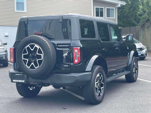 Used 2023 Ford Bronco Outer Banks AWD/4WD image 5