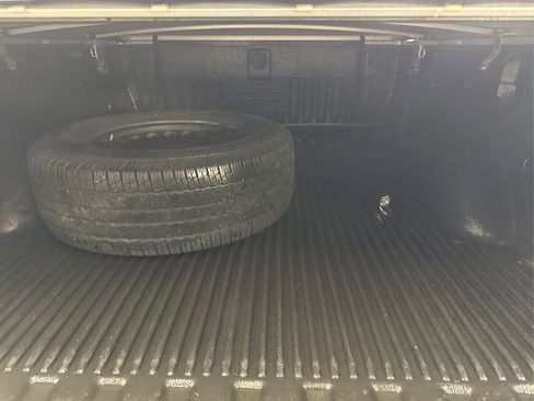 Used 2018 Chevrolet Silverado 1500 LT w/ All Star Edition image 13