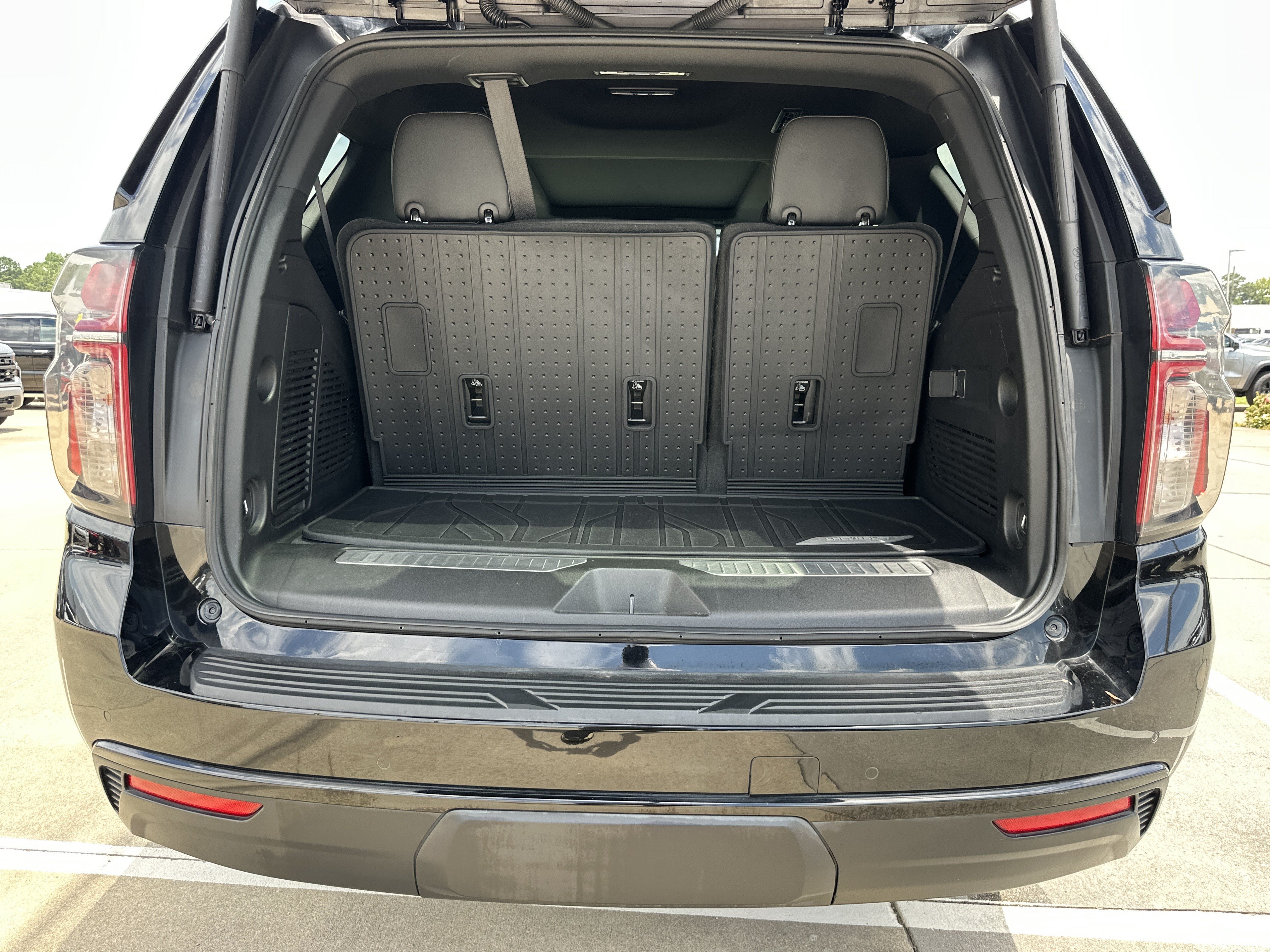 Certified 2023 Chevrolet Tahoe Z71 AWD/4WD image 20