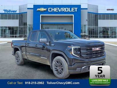 New 2026 GMC Sierra 1500 Pro w/ Graphite Edition