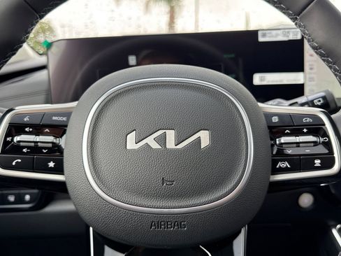 New 2026 Kia Carnival SX Prestige image 23