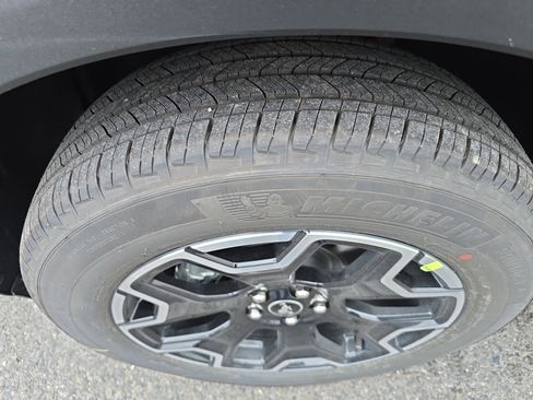 New 2025 Ford Bronco Sport Outer Banks w/ Outer Banks Tech Package+ image 11