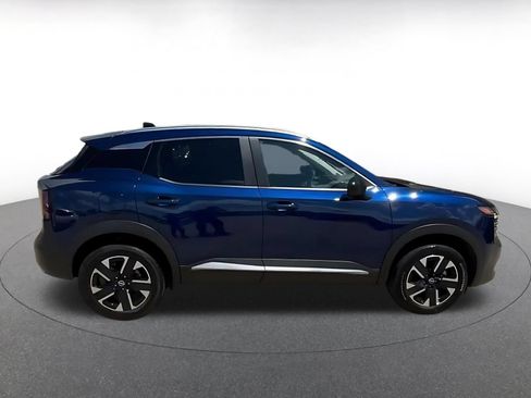 Used 2026 Nissan Kicks SV w/ Cold Weather Package AWD/4WD image 15