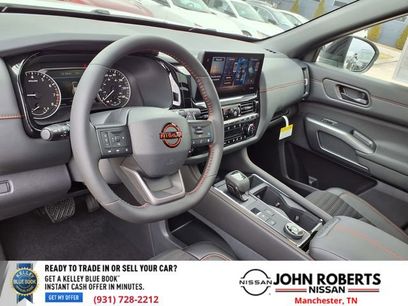 New 2026 Nissan Pathfinder Rock Creek w/ Rock Creek Premium Package