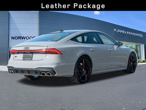 Used 2025 Audi S7 Prestige w/ Nardo Sport Edition image 4