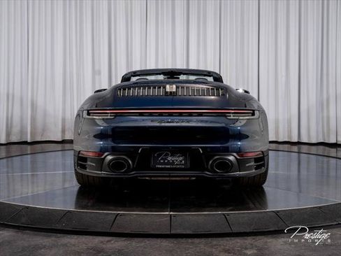 Used 2021 Porsche 911 Carrera 4S AWD/4WD image 15