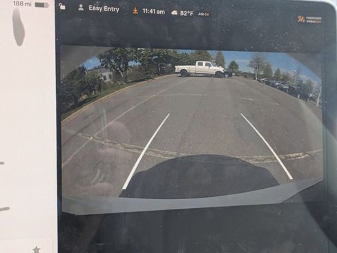 Used 2023 Tesla Model 3 Standard Range image 13