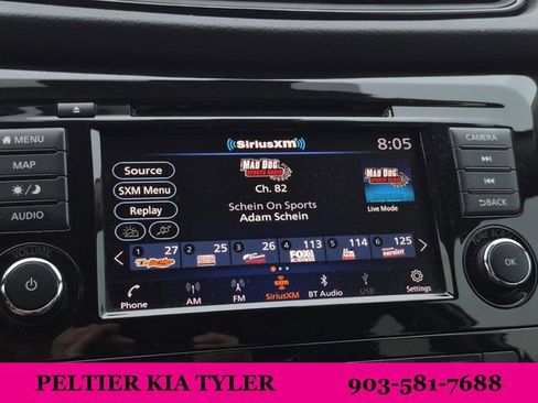 Used 2020 Nissan Rogue SL w/ Premium Package image 42