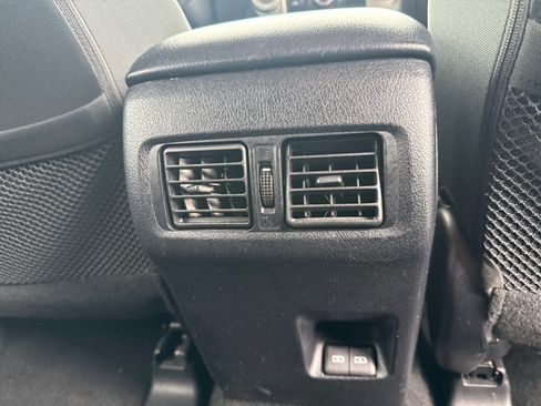 Used 2023 Toyota 4Runner SR5 AWD/4WD image 15