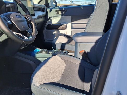 New 2026 Ford Maverick XLT w/ XLT Luxury Package image 12