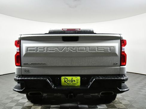 Used 2019 Chevrolet Silverado 1500 LT Trail Boss image 12