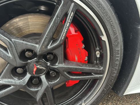 Used 2023 Chevrolet Corvette Stingray Coupe w/ Z51 Performance Package image 29