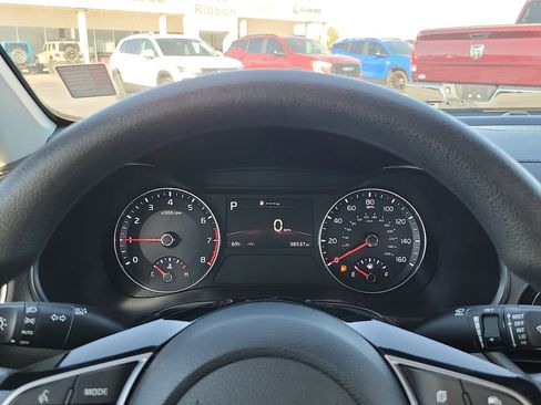 Used 2024 Kia Forte LXS image 18