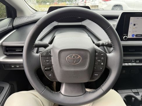 Certified 2024 Toyota Prius LE image 14