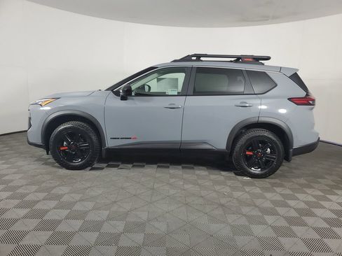 New 2026 Nissan Rogue SV image 7
