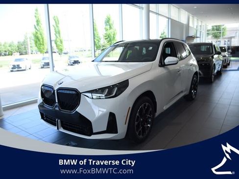 New 2026 BMW X3 xDrive30i w/ Premium Package AWD/4WD image 1