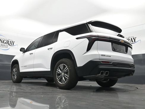 Certified 2024 Chevrolet Traverse LS FWD image 30