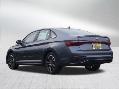New 2025 Volkswagen Jetta Sport image 2