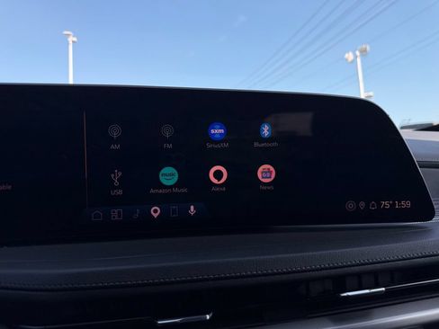 Used 2024 Cadillac XT4 Premium Luxury AWD/4WD image 19