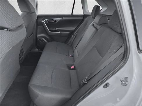 Used 2024 Toyota RAV4 LE AWD/4WD image 19