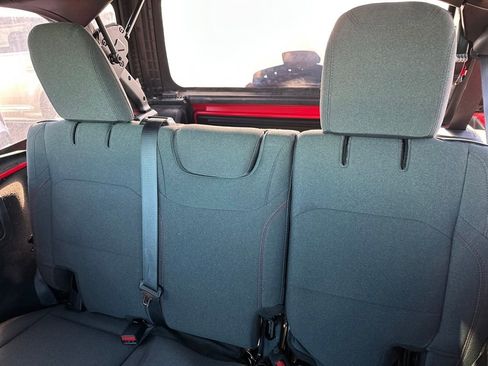 Used 2024 Jeep Wrangler Unlimited Rubicon w/ Convenience Group image 25