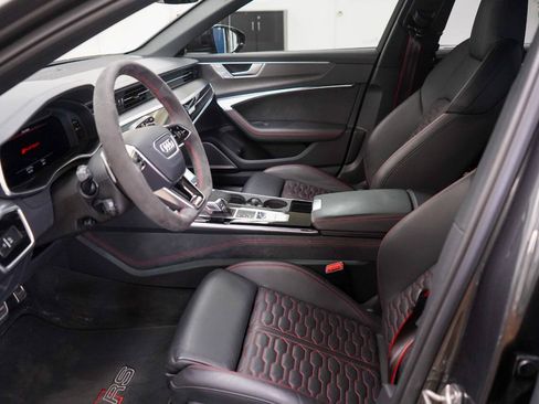 Used 2022 Audi RS 6 AWD/4WD image 46