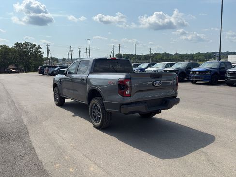 Used 2025 Ford Ranger XLT w/ Equipment Group 301A High AWD/4WD image 2