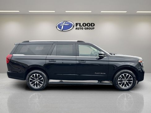 Certified 2025 Ford Expedition Max Platinum image 4
