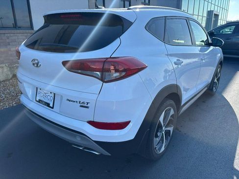 Used 2017 Hyundai Tucson Sport AWD/4WD image 3