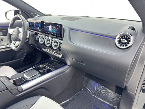 Used 2021 Mercedes-Benz GLA 35 AMG 4MATIC image 14