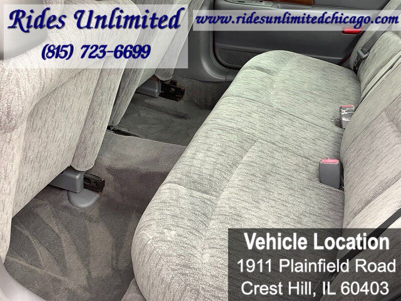 Used 2004 Buick Le Sabre Custom w/ Wheel and Sounds Package FWD image 22
