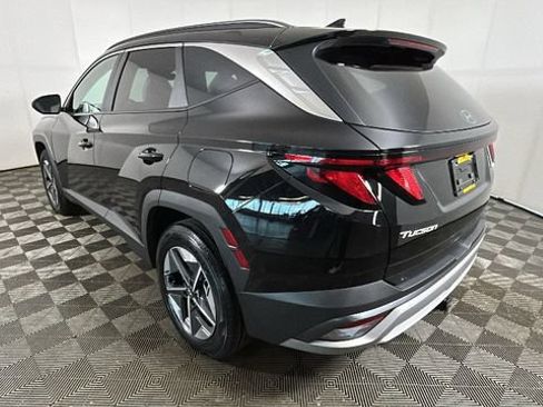 Certified 2025 Hyundai Tucson SEL AWD/4WD image 4