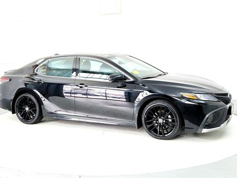 Used 2023 Toyota Camry XSE w/ Cold Weather Package image 7